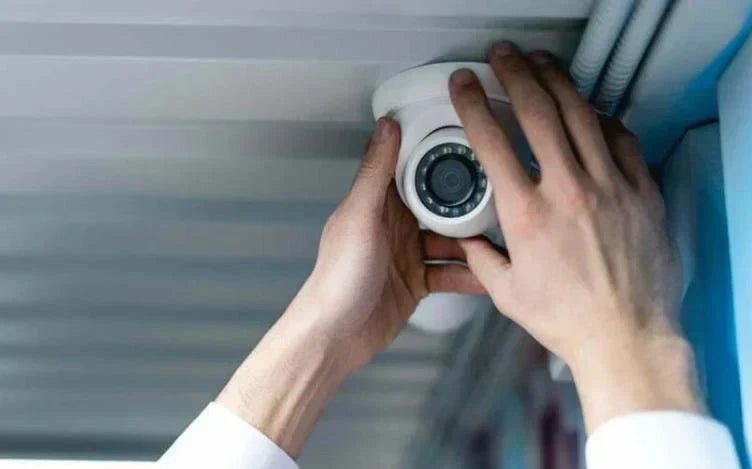 Una telecamera di sicurezza